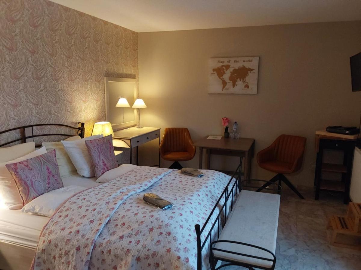 Hotel Golden Dragon Dessel Εξωτερικό φωτογραφία
