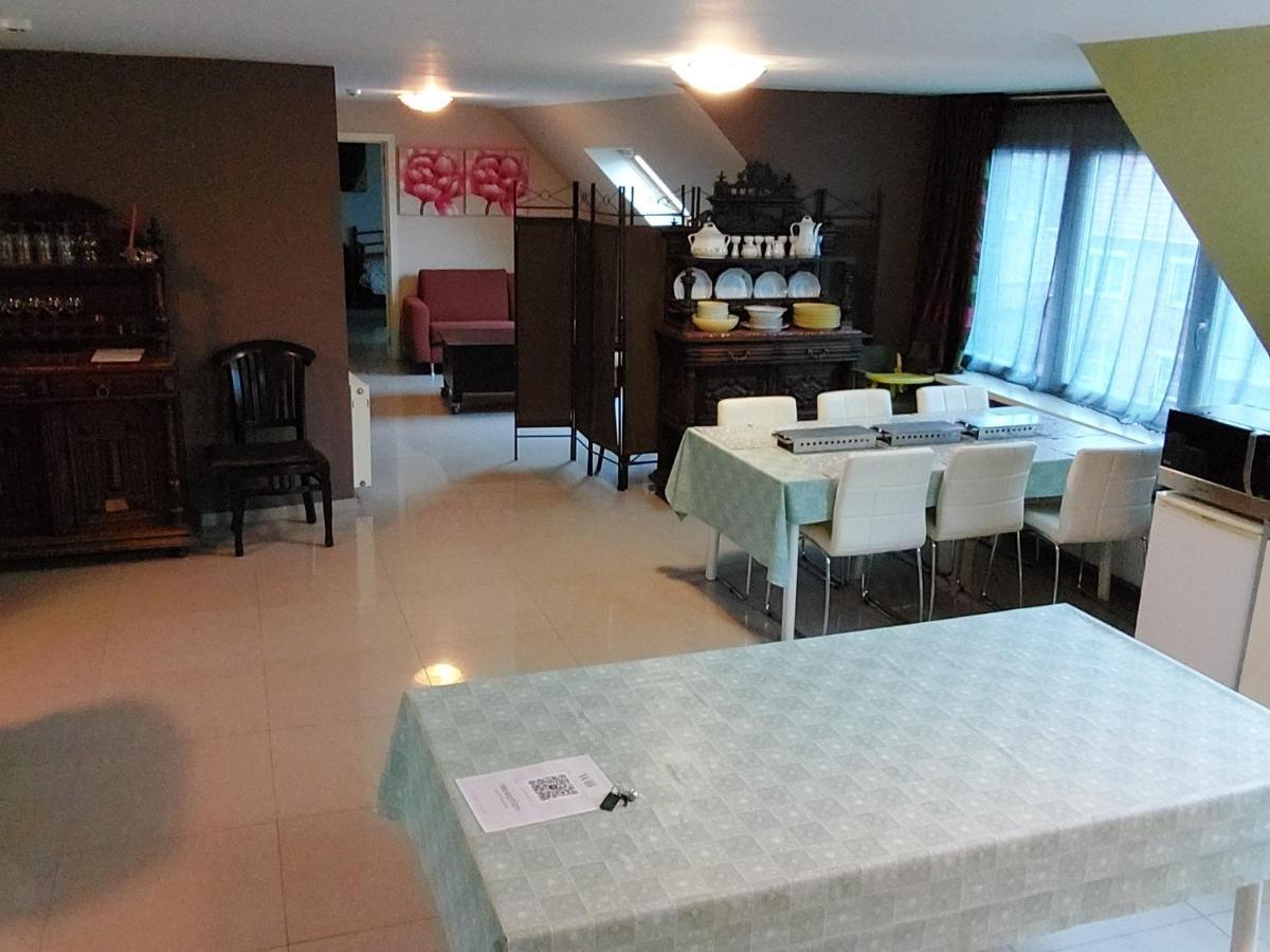 Hotel Golden Dragon Dessel Εξωτερικό φωτογραφία