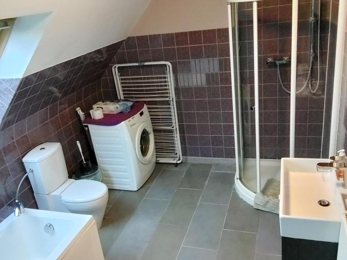 Hotel Golden Dragon Dessel Εξωτερικό φωτογραφία