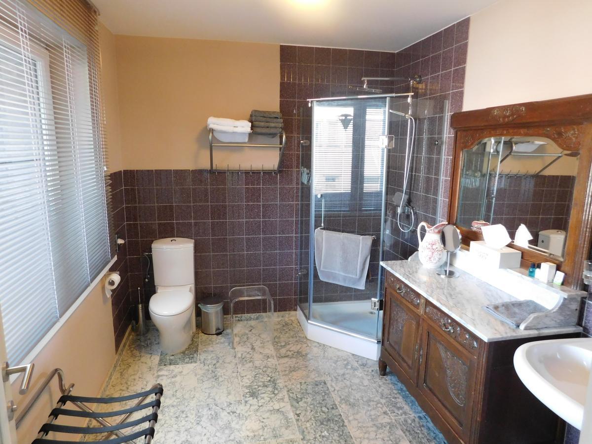 Hotel Golden Dragon Dessel Εξωτερικό φωτογραφία